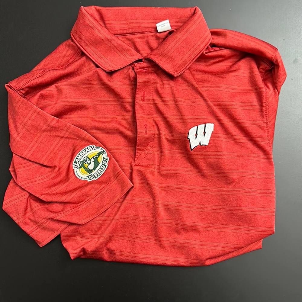 Men’s large Wisconsin badgers lambeau field polo cutter & Buck
